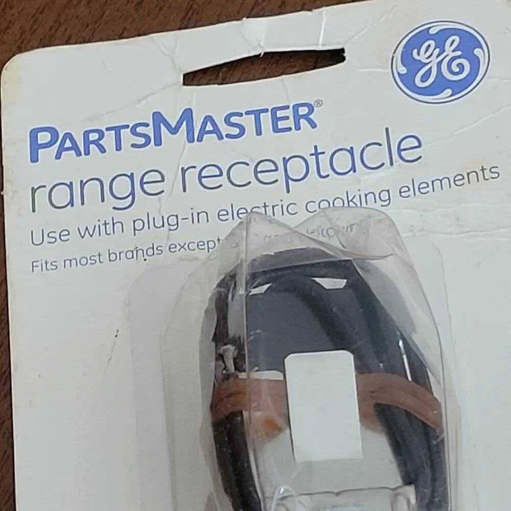 GE PartsMaster PM17X104 Range Receptacle New in the package, sealed.